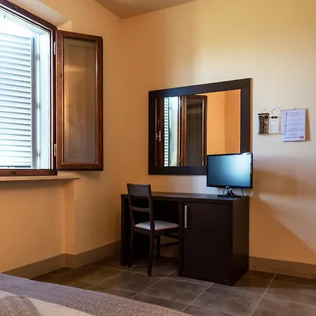 Ξενοδοχείο Montarioso 3*