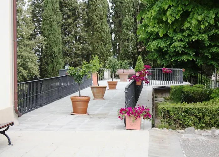 Montarioso Szálloda Siena